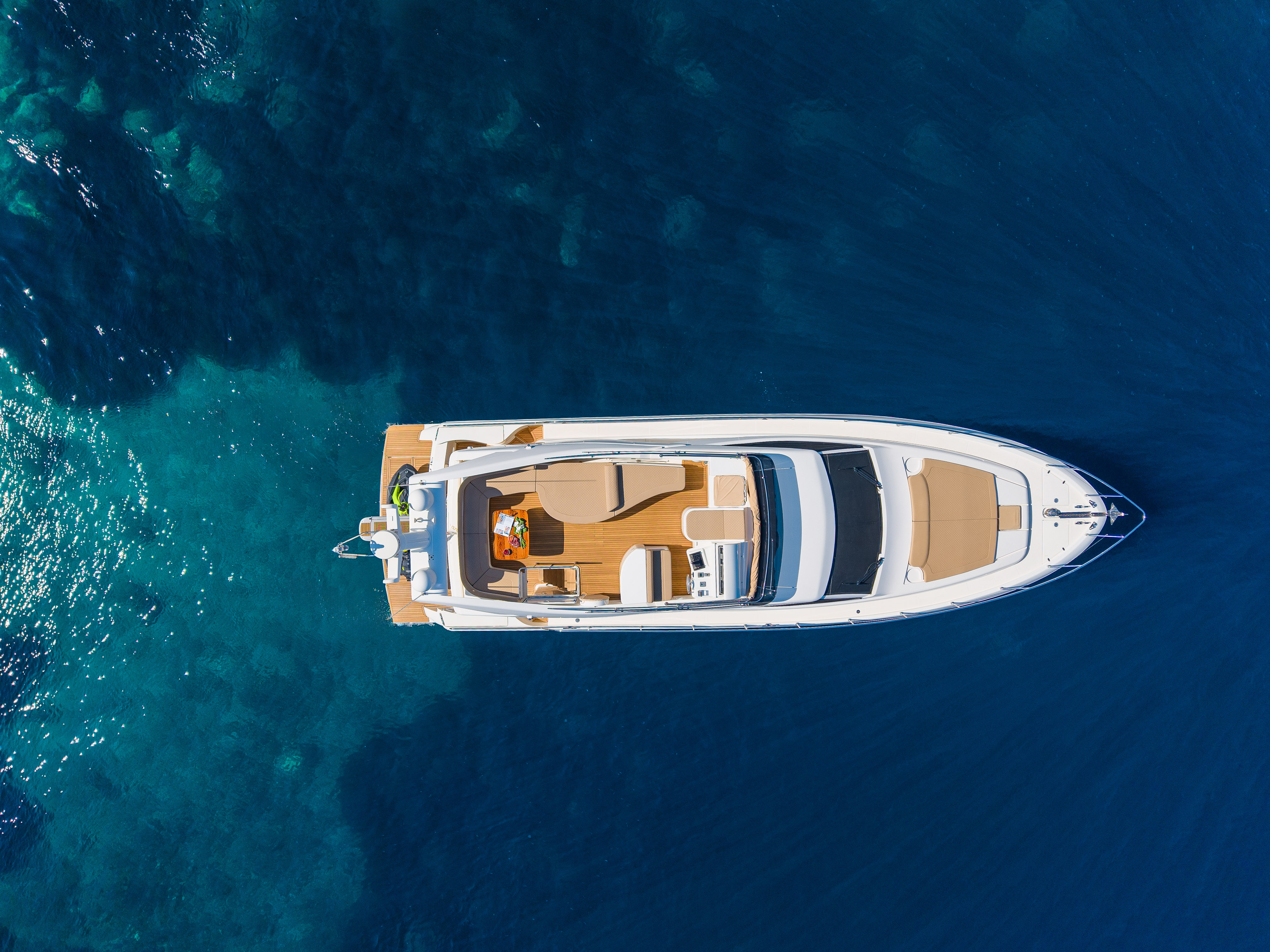 Ferretti 591 'Borna I' motor yacht
